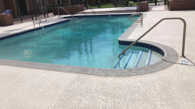 Pool Deck Coating (1)